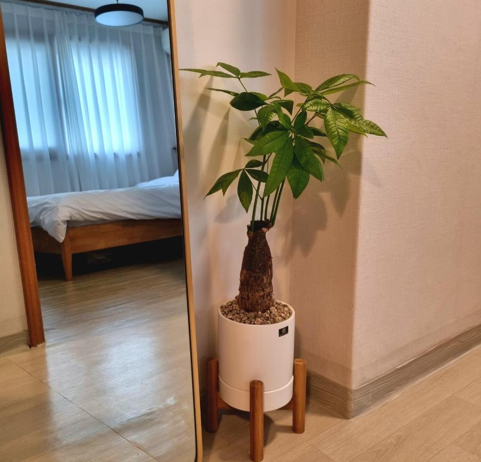 Hongik Hongdae Yeonnam Hoi-House Apartman Szöul Kültér fotó